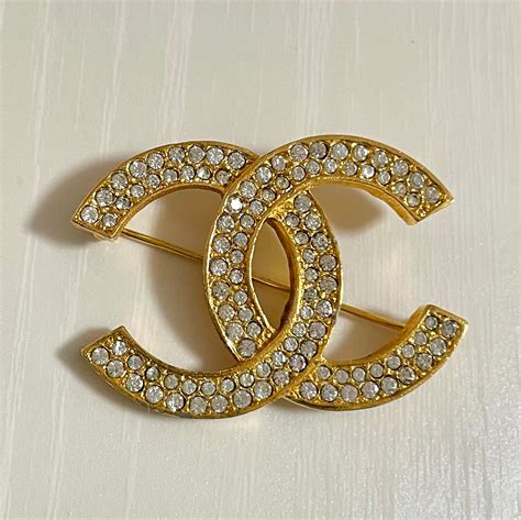 prix broche chanel|Chanel brooch second hand.